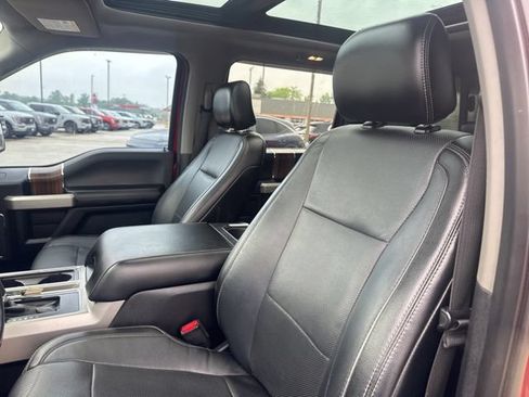 Used 2016 Ford F150 Lariat w/ Equipment Group 502A Luxury AWD/4WD image 25