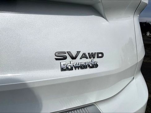 Used 2024 Nissan Rogue SV w/ SV Premium Package AWD/4WD image 23