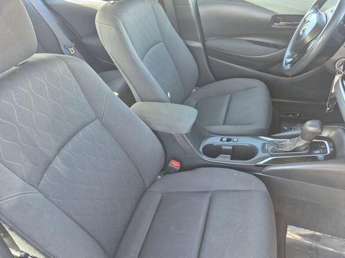 Used 2024 Toyota Corolla LE FWD image 17