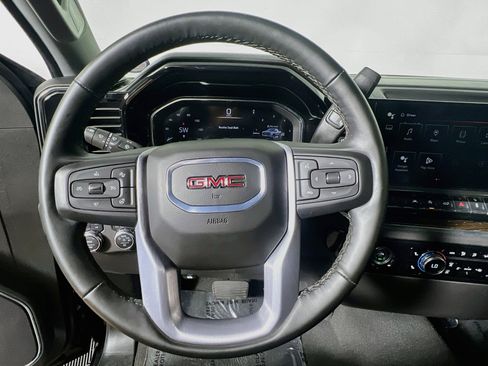 Used 2024 GMC Sierra 1500 Elevation AWD/4WD image 17