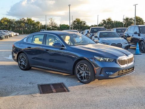 New 2027 BMW 530i w/ Premium Package RWD image 6