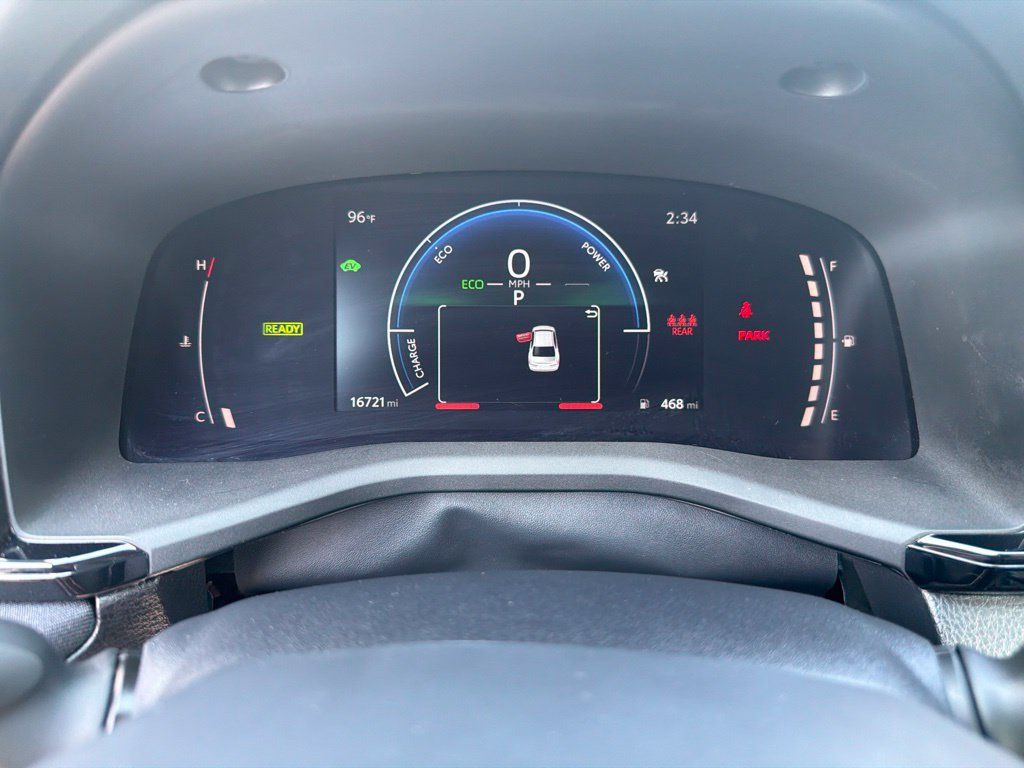 Used 2026 Toyota Camry LE FWD image 2