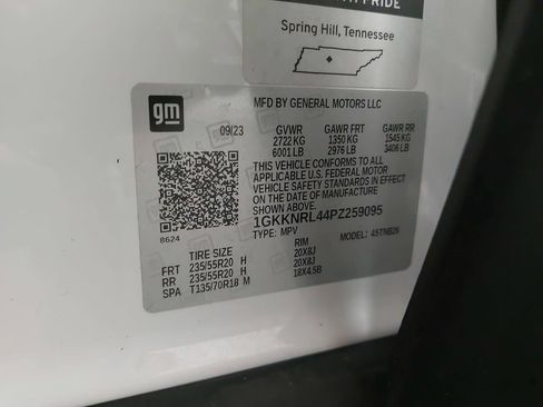 Used 2023 GMC Acadia SLE w/ Driver Convenience Package image 38