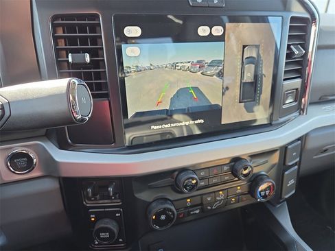 Used 2026 Ford F350 XLT w/ XLT Premium Package image 28