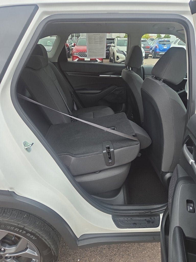 Used 2024 Kia Seltos LX AWD/4WD image 26