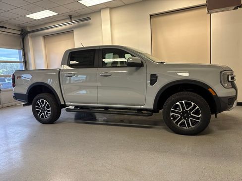 New 2026 Ford Ranger Lariat w/ FX4 Off-Road Package AWD/4WD image 22