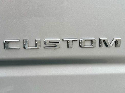 Used 2020 Chevrolet Silverado 1500 Custom w/ Custom Value Package image 16