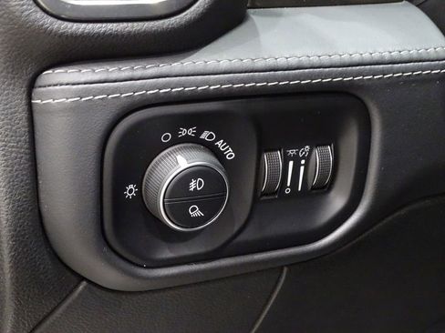 Used 2021 RAM 3500 Limited image 22