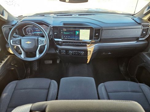 Used 2025 Chevrolet Silverado 1500 LT image 24