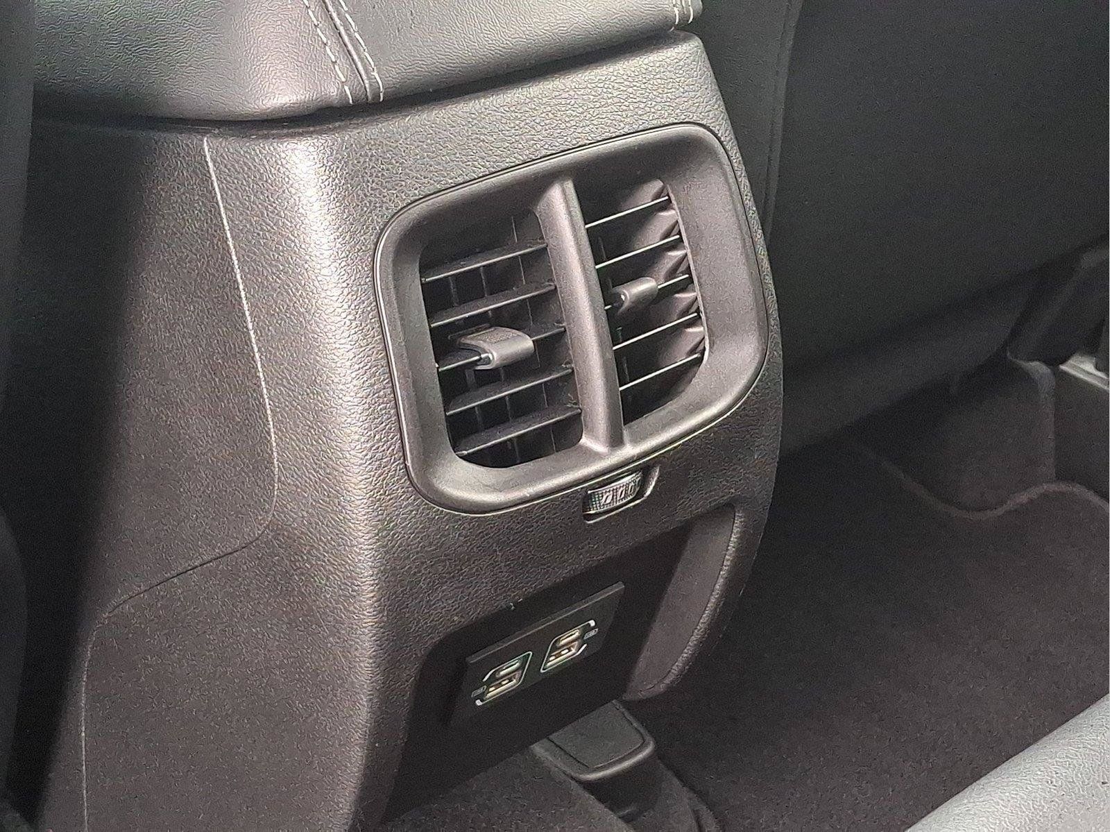 Used 2021 Jeep Cherokee Latitude Lux AWD/4WD image 9