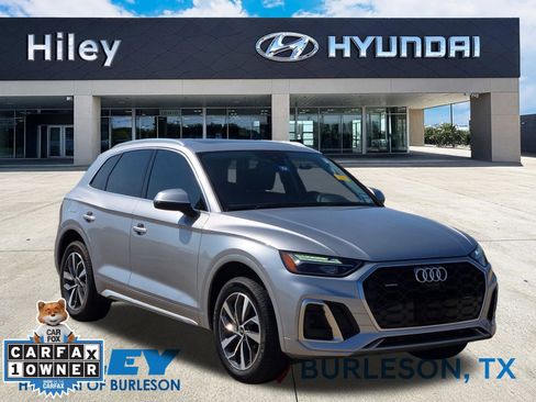 Used 2023 Audi Q5 2.0T Premium Plus w/ Premium Plus Package AWD/4WD image 2