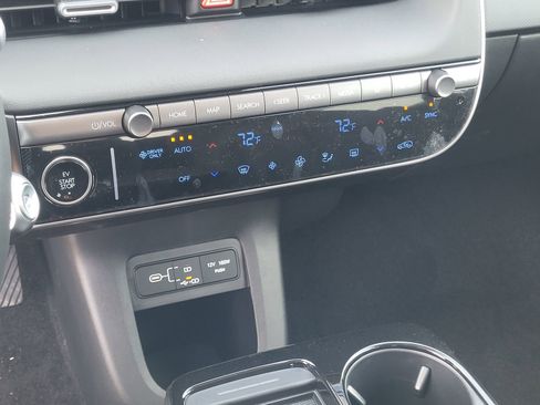 New 2026 Hyundai Ioniq 5 SEL AWD/4WD image 14