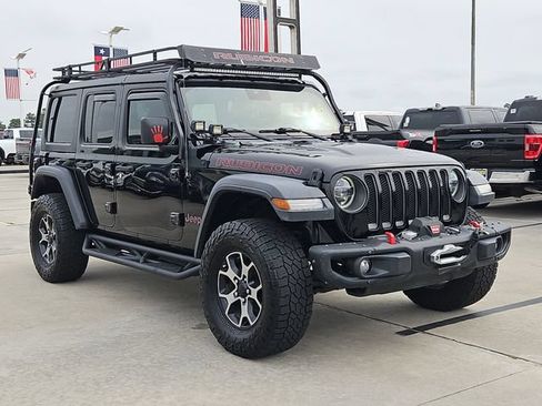 Used 2019 Jeep Wrangler Unlimited Rubicon AWD/4WD image 3