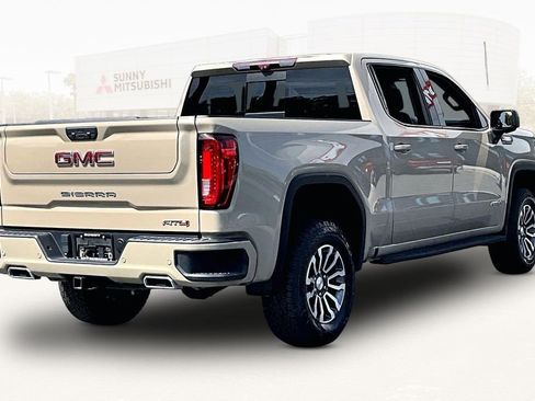 Used 2023 GMC Sierra 1500 AT4 w/ AT4 Premium Package AWD/4WD image 6