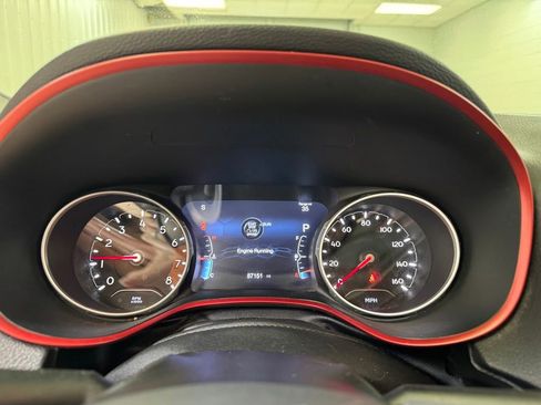 Used 2019 Jeep Compass Trailhawk AWD/4WD image 32