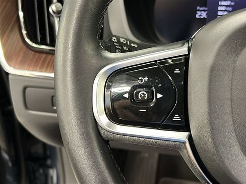 Used 2024 Volvo XC60 T8 Plus w/ Protection Package Premier AWD/4WD image 13