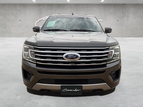 Used 2020 Ford Expedition Max XLT w/ Equipment Group 202A AWD/4WD image 18