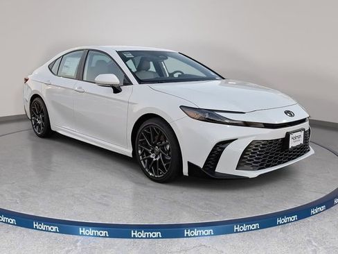 New 2026 Toyota Camry SE FWD image 2