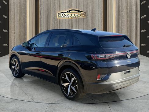 Used 2023 Volkswagen ID.4 Pro S image 4