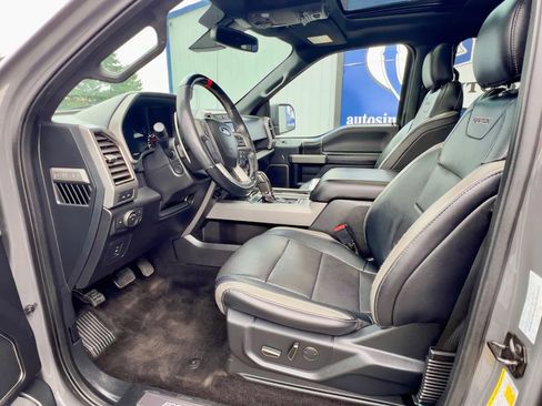 Used 2018 Ford F150 Raptor w/ Equipment Group 802A Luxury image 13