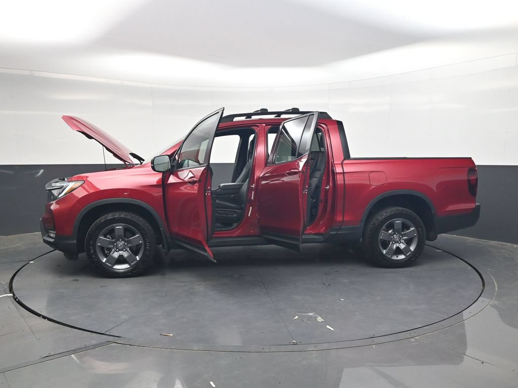Certified 2024 Honda Ridgeline TrailSport image 36