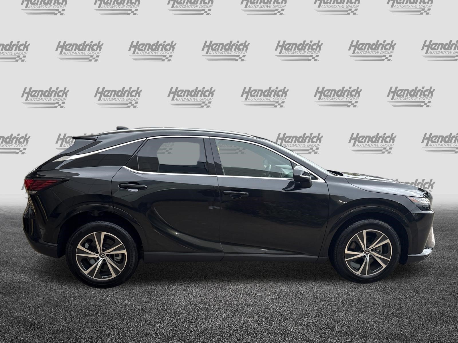 Used 2023 Lexus RX 350 Premium w/ Accessory Package (Z1) FWD image 11
