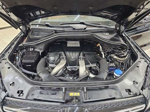Used 2018 Mercedes-Benz GLS 550 4MATIC image 45