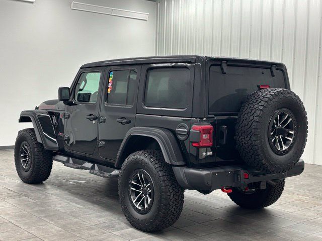 Used 2026 Jeep Wrangler Unlimited Rubicon AWD/4WD image 4