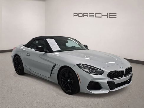 Used 2022 BMW Z4 M40i w/ Shadowloine Package RWD image 8
