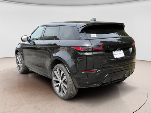 New 2026 Land Rover Range Rover Evoque Dynamic SE image 3