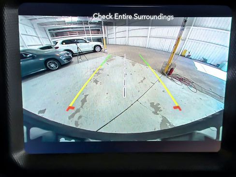 Used 2021 Jeep Wrangler Unlimited Sahara w/ Cold Weather Group AWD/4WD image 20