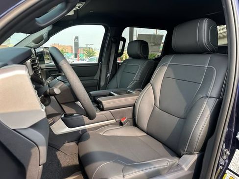New 2026 Toyota Tundra Limited AWD/4WD image 7