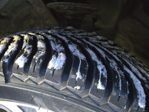 Used 2024 Subaru Ascent Limited w/ Technology Package image 9