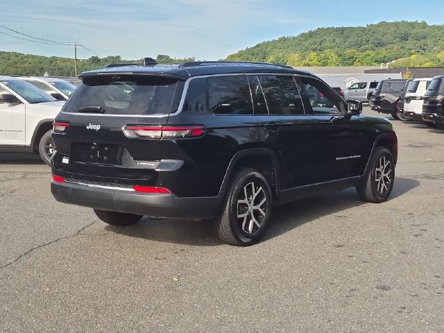 Used 2023 Jeep Grand Cherokee L Limited w/ Luxury Tech Group II AWD/4WD image 5
