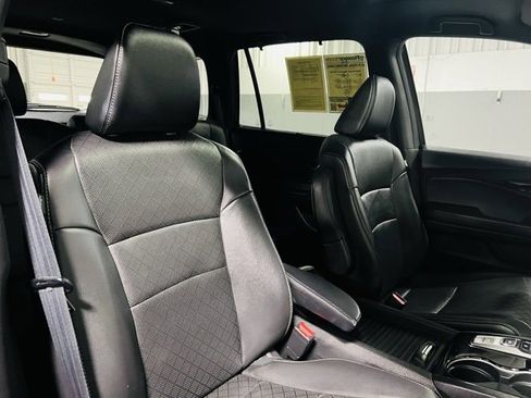 Used 2020 Honda Passport Touring image 35