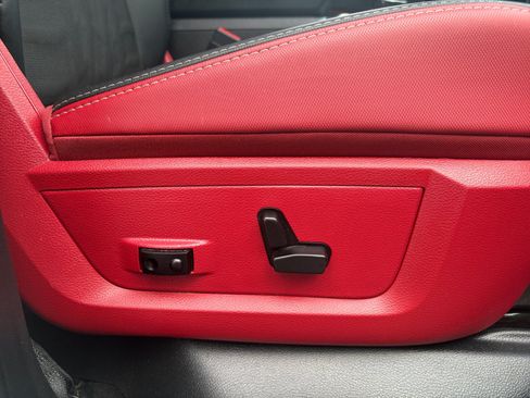 Used 2016 RAM 1500 Rebel w/ Luxury Group AWD/4WD image 31