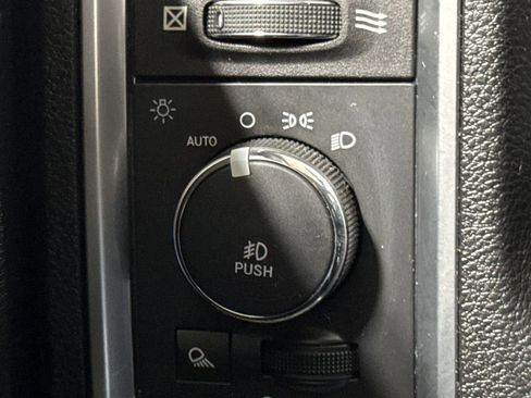 Used 2017 RAM 1500 Big Horn image 18