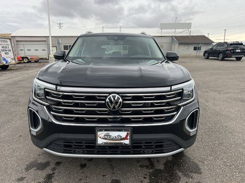 Used 2024 Volkswagen Atlas SEL image 8