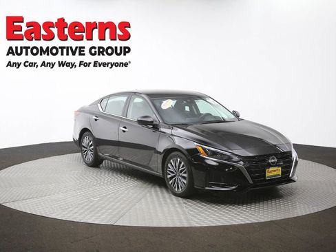 Used 2023 Nissan Altima 2.5 SV image 49