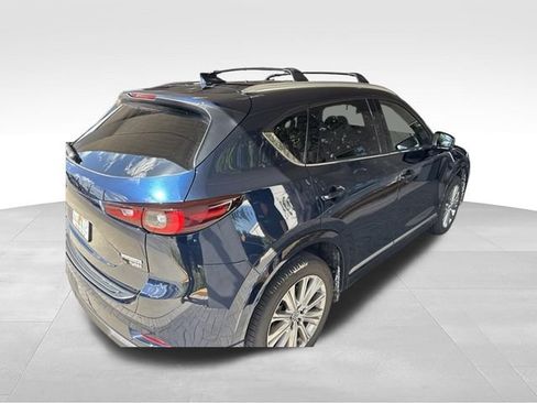 Used 2023 MAZDA CX-5 Signature AWD/4WD image 2