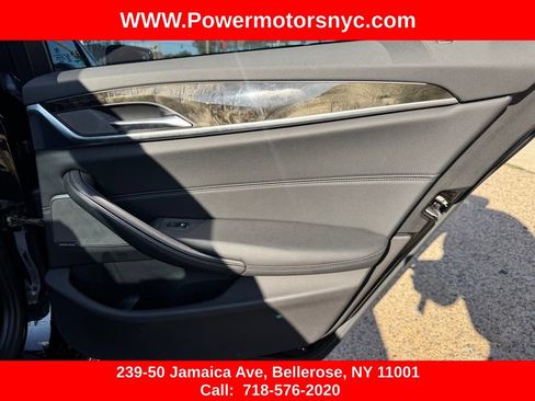 Used 2019 BMW 540i xDrive w/ M Sport Package AWD/4WD image 31