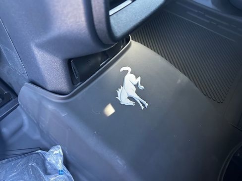 New 2025 Ford Bronco Badlands image 56