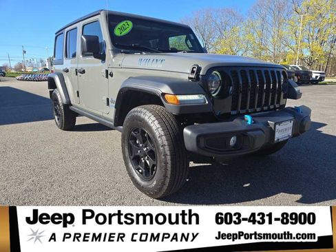 Used 2023 Jeep Wrangler Unlimited w/ Cold Weather Group AWD/4WD image 1
