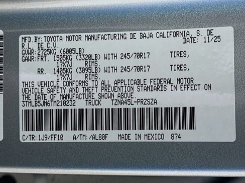 Certified 2026 Toyota Tacoma SR5 AWD/4WD image 30