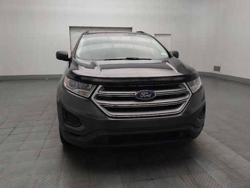 Used 2018 Ford Edge SE image 14