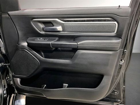 Used 2021 RAM 1500 Big Horn image 29