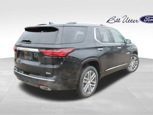 Used 2022 Chevrolet Traverse High Country w/ LPO, Floor Liner Package image 5
