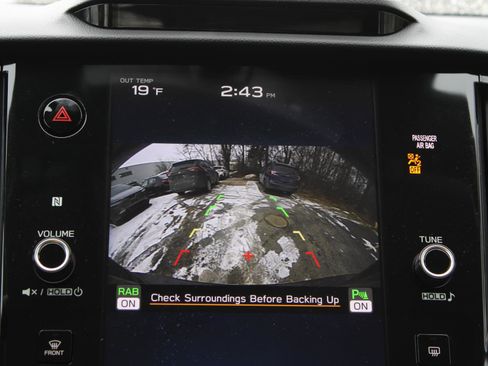 Certified 2025 Subaru Legacy Limited image 12