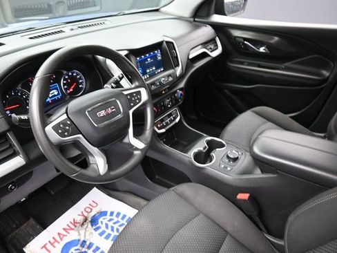 Used 2023 GMC Terrain SLE w/ Driver Convenience Package image 18