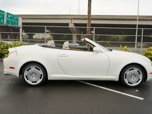 Used 2002 Lexus SC 430 Convertible image 22